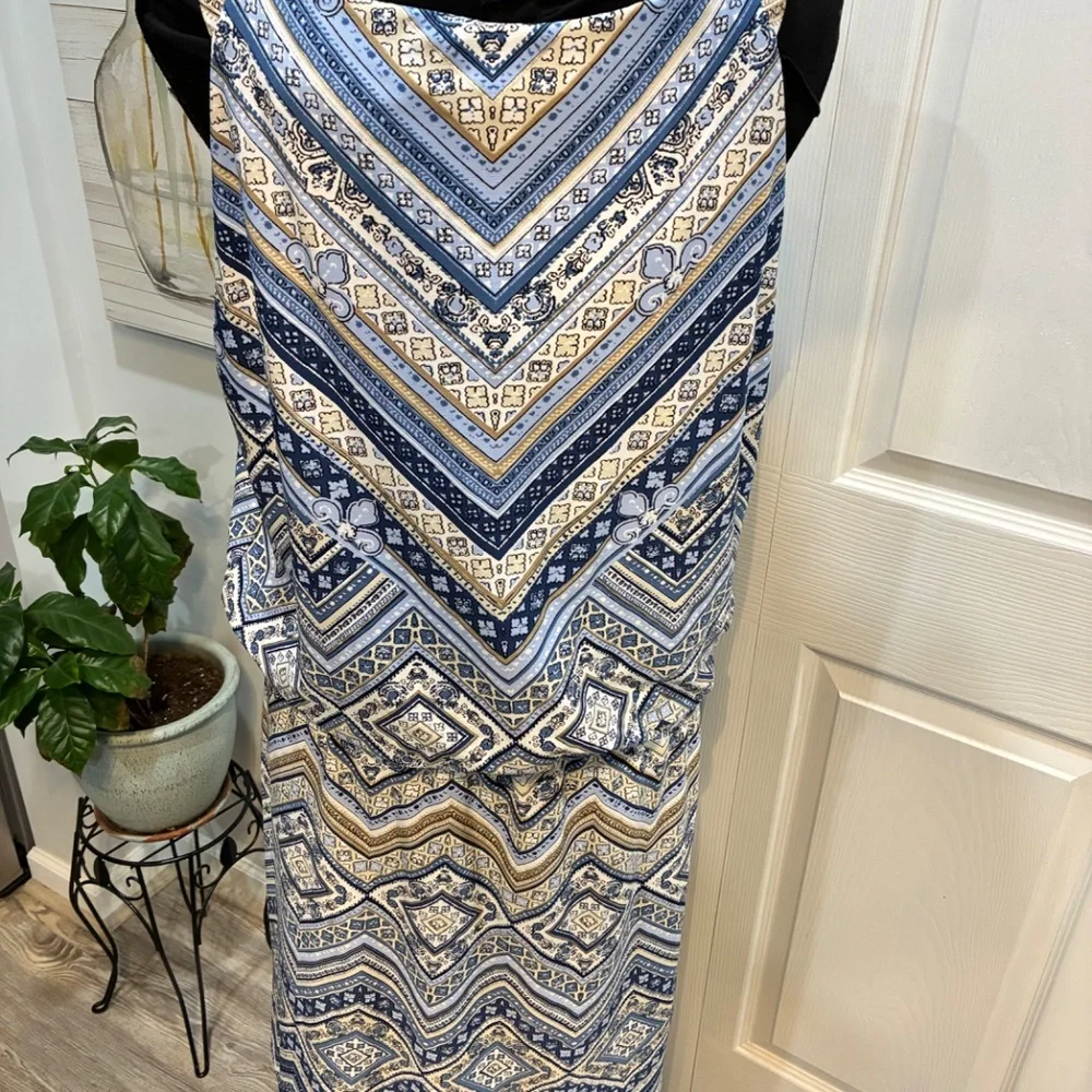 White House Black Market  MJ Print Dress - Picture 4 of 6